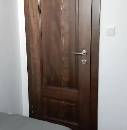 Jack Apartment