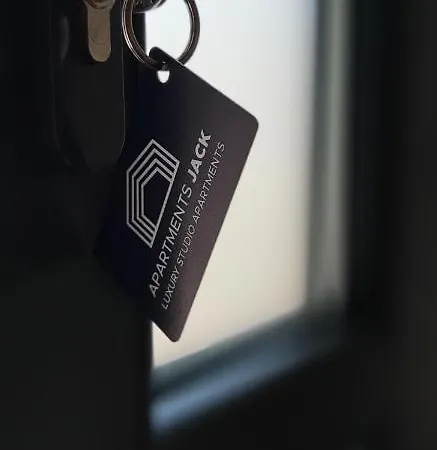 Jack Apartment *